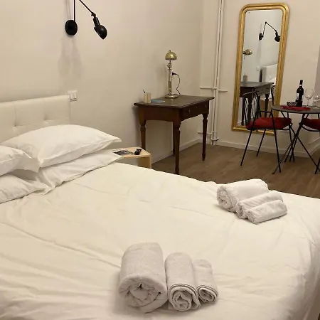 Appartement Charm And History In The Center Of