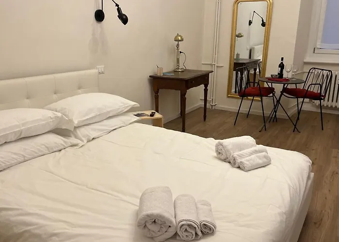Appartamento Charm And History In The Center Of