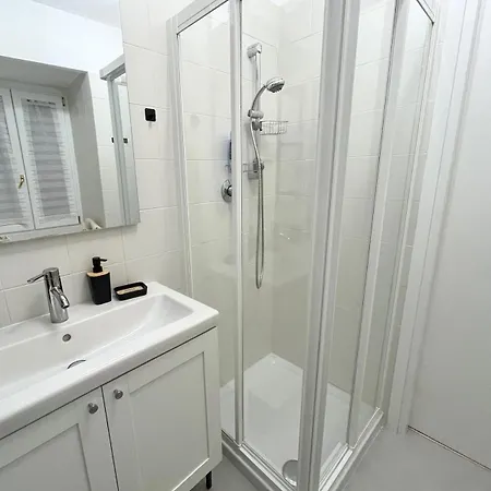 Apartament Charm And History In The Center Of