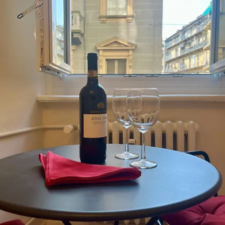 Charm And History In The Center Of Apartament